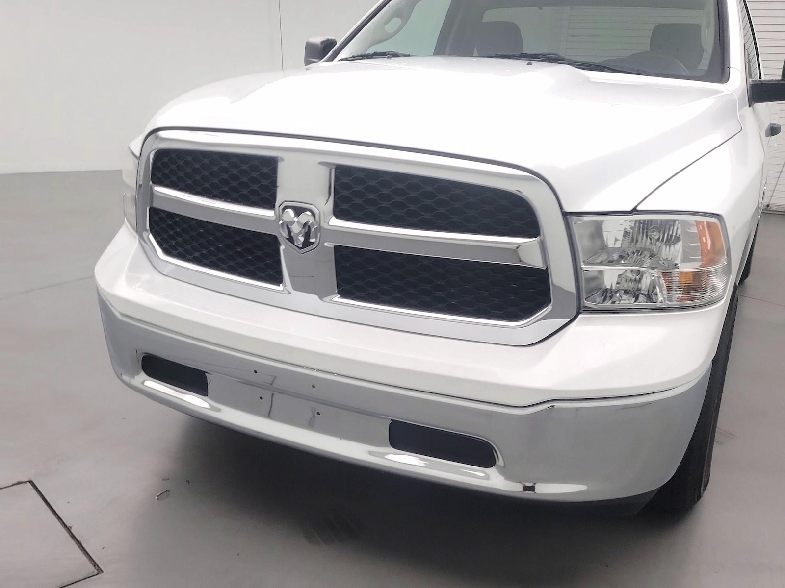 ram ram 1500 classic 2023 3C6JR6DG2PG674670 image ram ram 1500 classic 2023 3C6JR6DG2PG674670 image